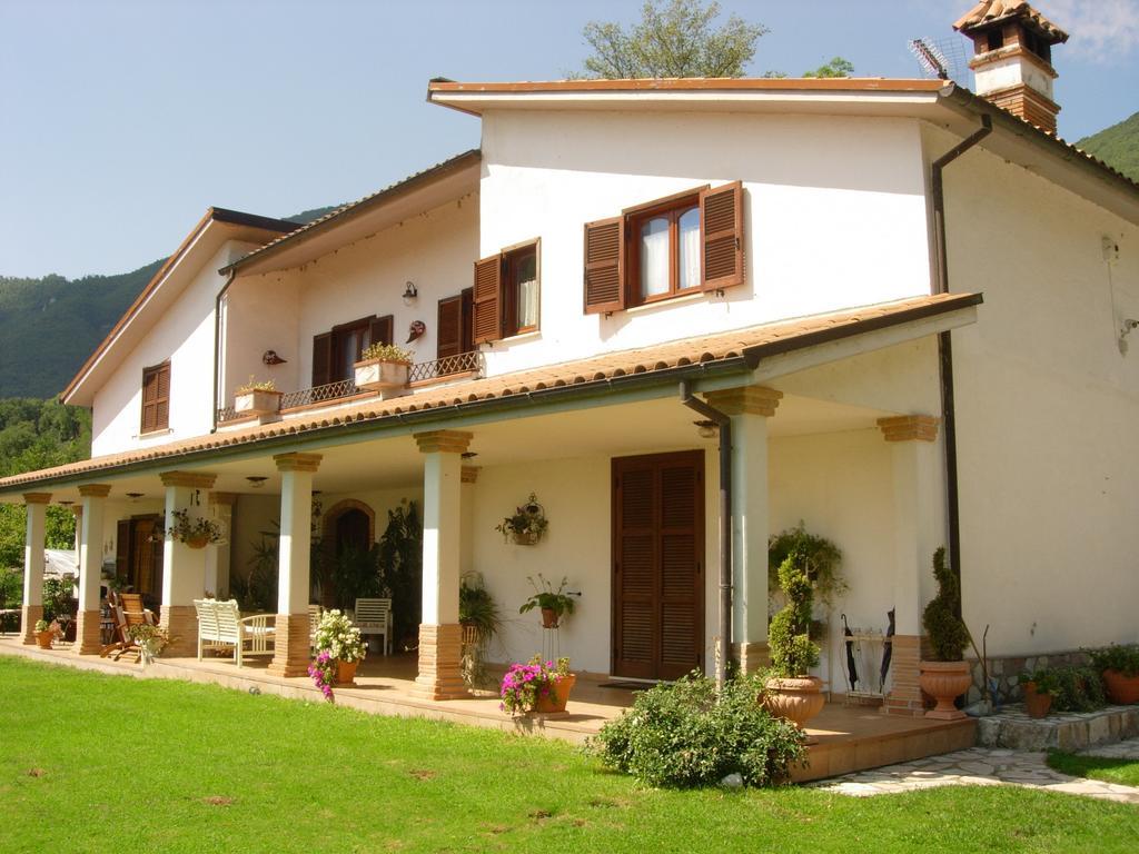 B&B Il Cantico Greccio Δωμάτιο φωτογραφία