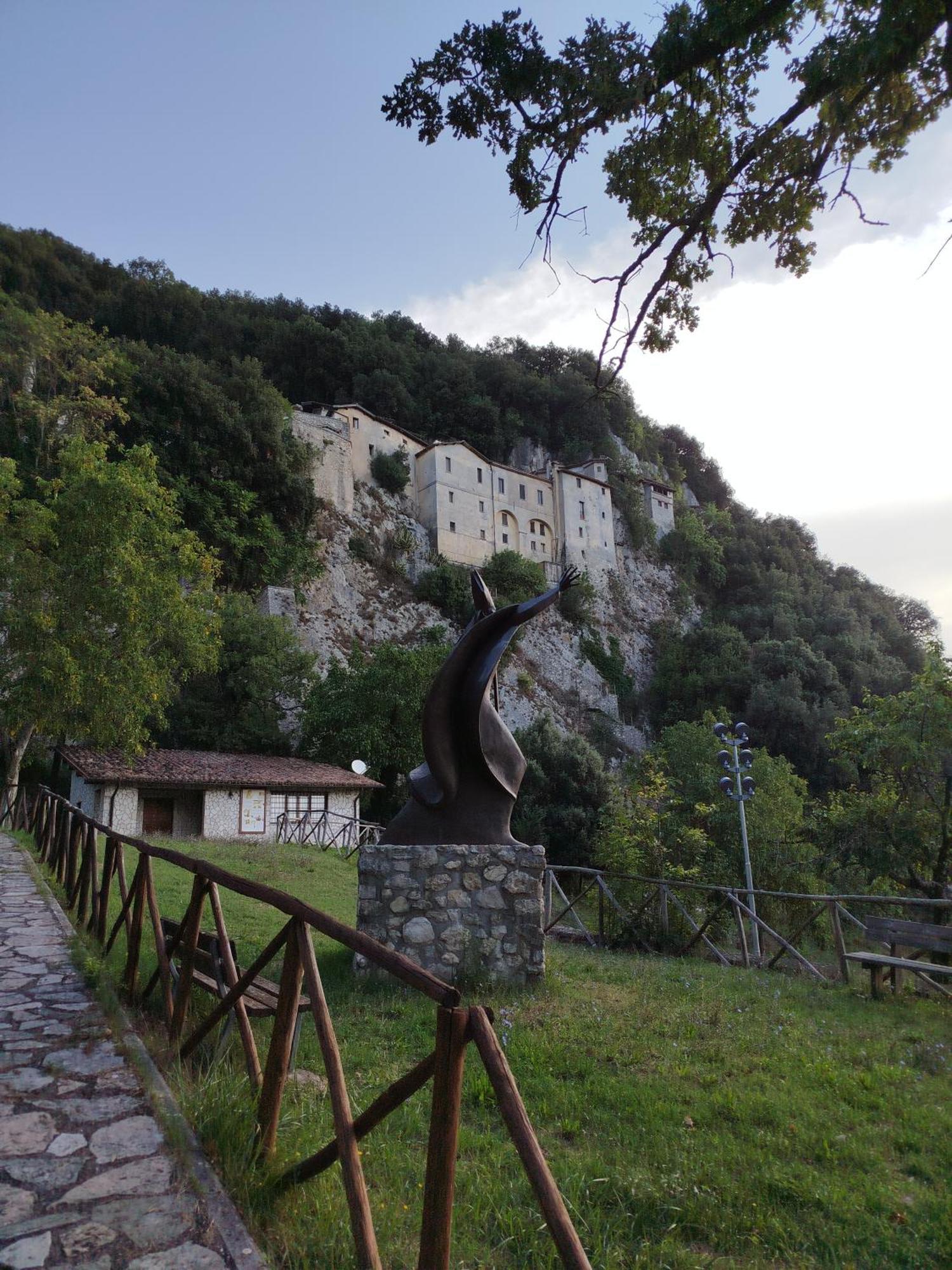 B&B Il Cantico Greccio Εξωτερικό φωτογραφία